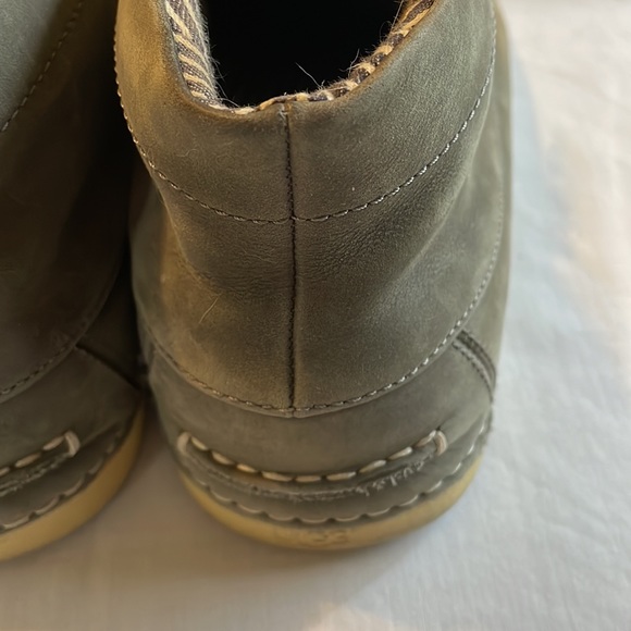 Ugg Casual Shoes Men’s Size 10.5 Medium Gray Leather Comfort Ankle High - Picture 12 of 12